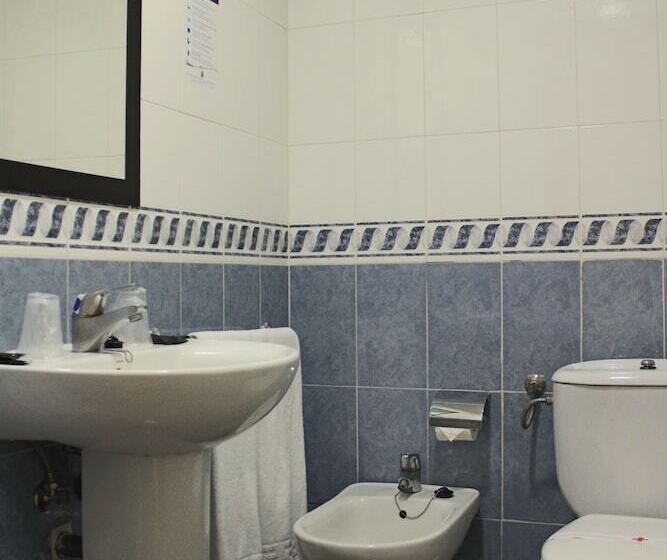 Quarto Estandar, Internacional