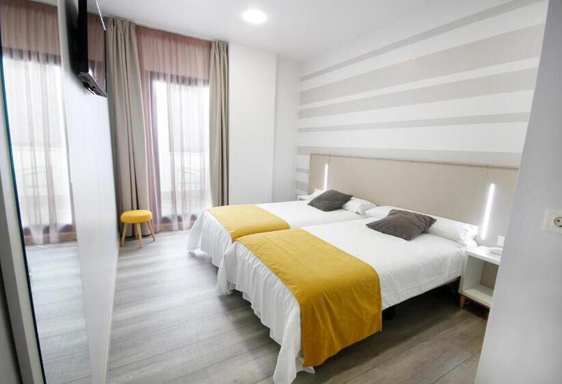 اتاق استاندارد, Leo