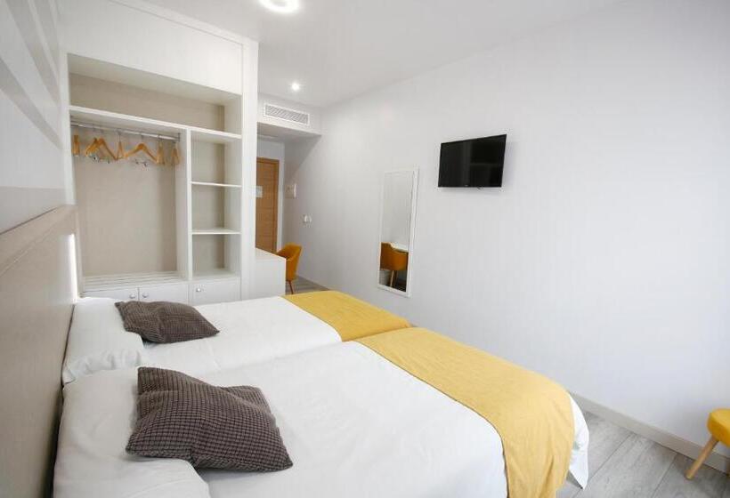 اتاق استاندارد, Leo