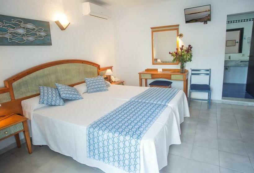 标准间带露台, Martorell