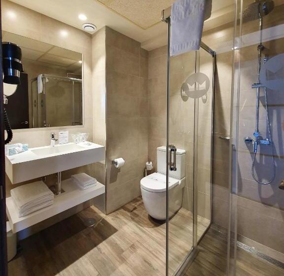 스탠다드 룸, Montemar