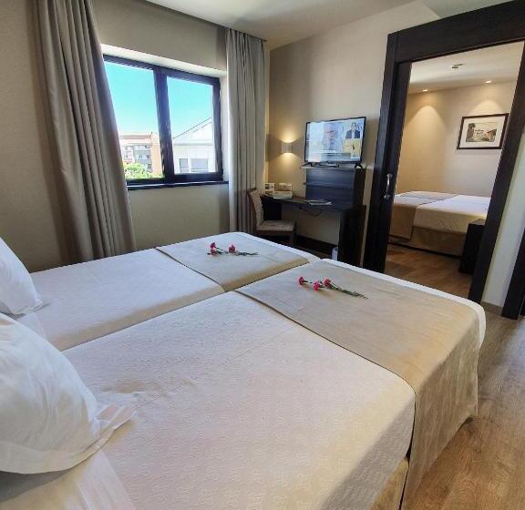 패밀리 룸, Montemar