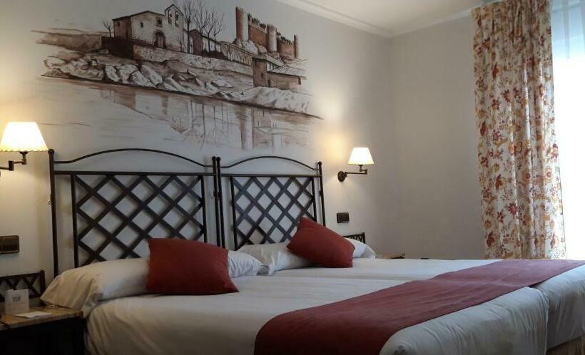 غرفة قياسية, Palacio Valderrabanos