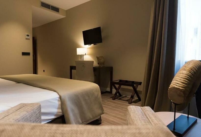 غرفة سوبيريور, Palacio Valderrabanos