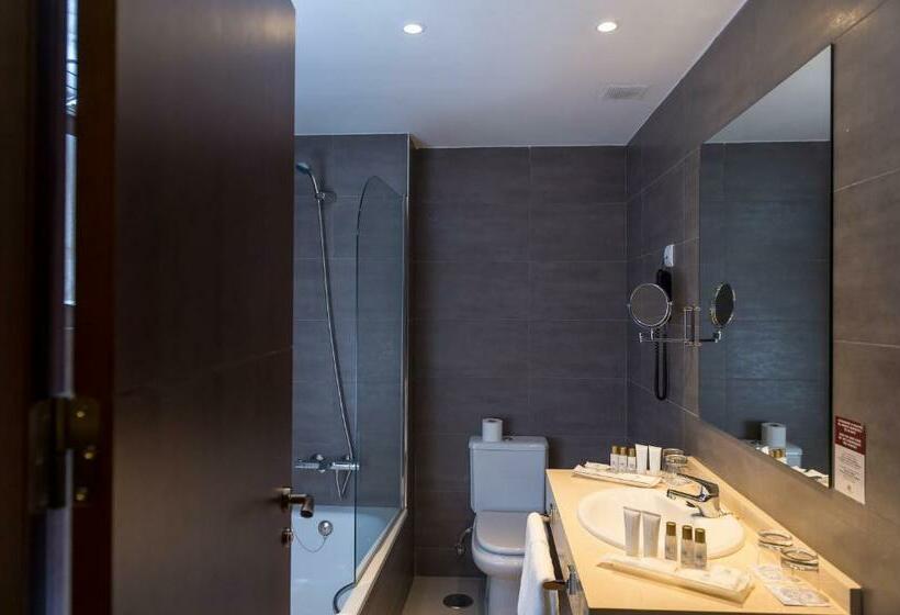 غرفة سوبيريور عائلية, Palacio Valderrabanos