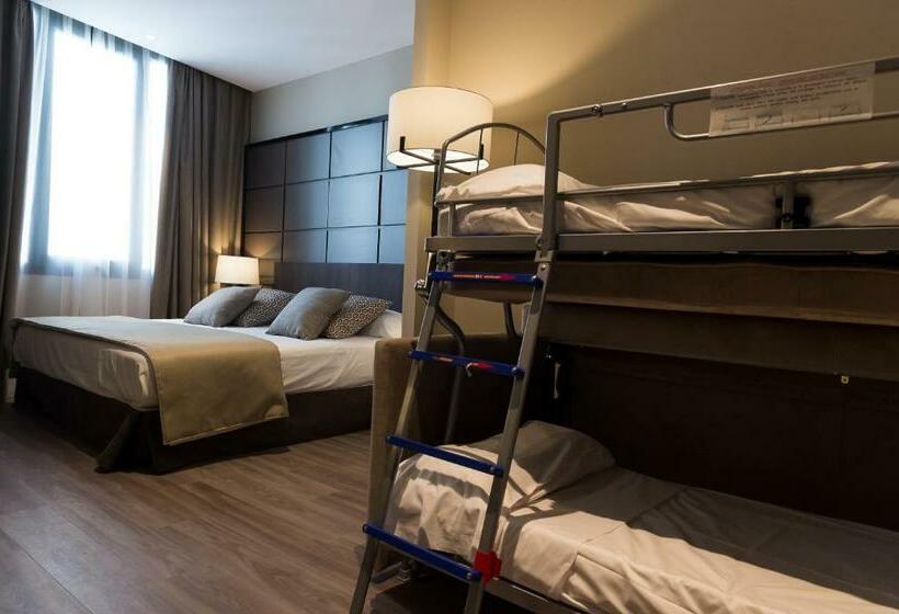 غرفة سوبيريور عائلية, Palacio Valderrabanos