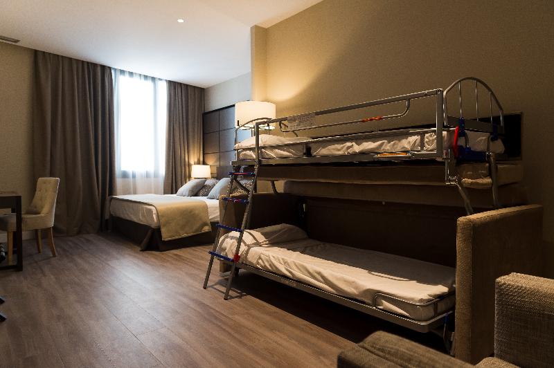 جناح, Palacio Valderrabanos