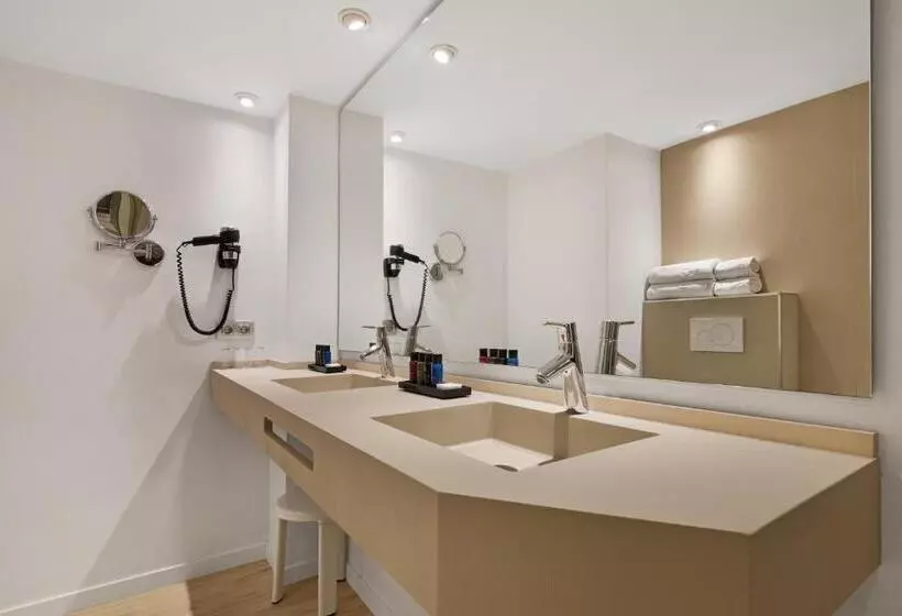 Junior Suite, Palladium
