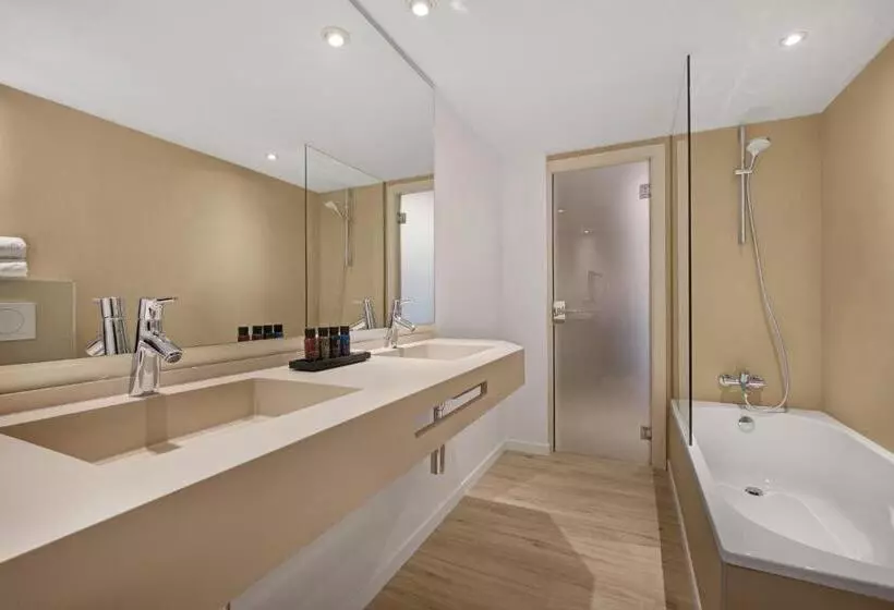 Junior Suite, Palladium