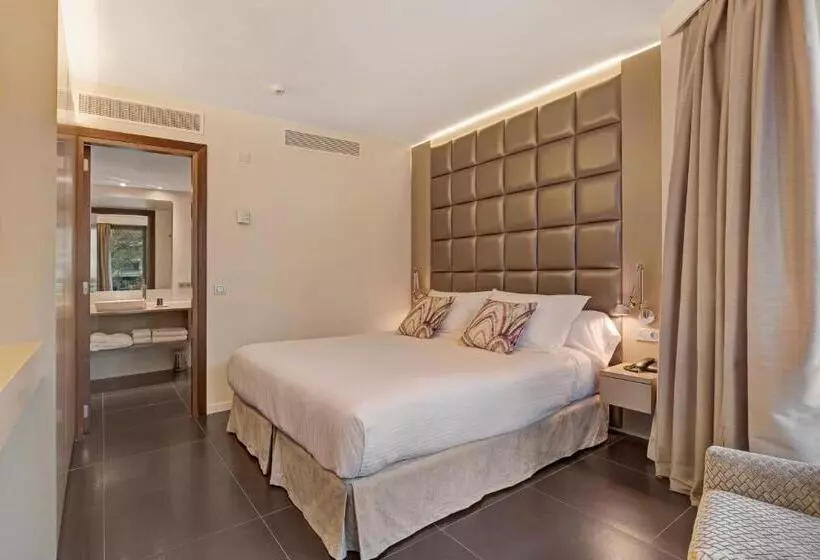 Suite, Palladium