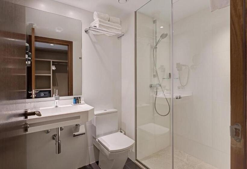 디럭스 룸, Palladium