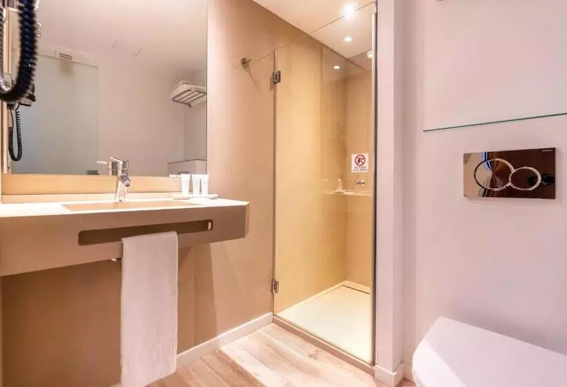 Standaard Éénpersoonskamer met Balkon, Palladium