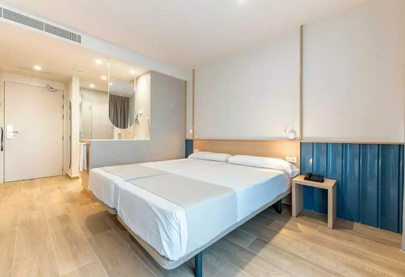 Standard-huone Terassi, Port Alicante City & Beach