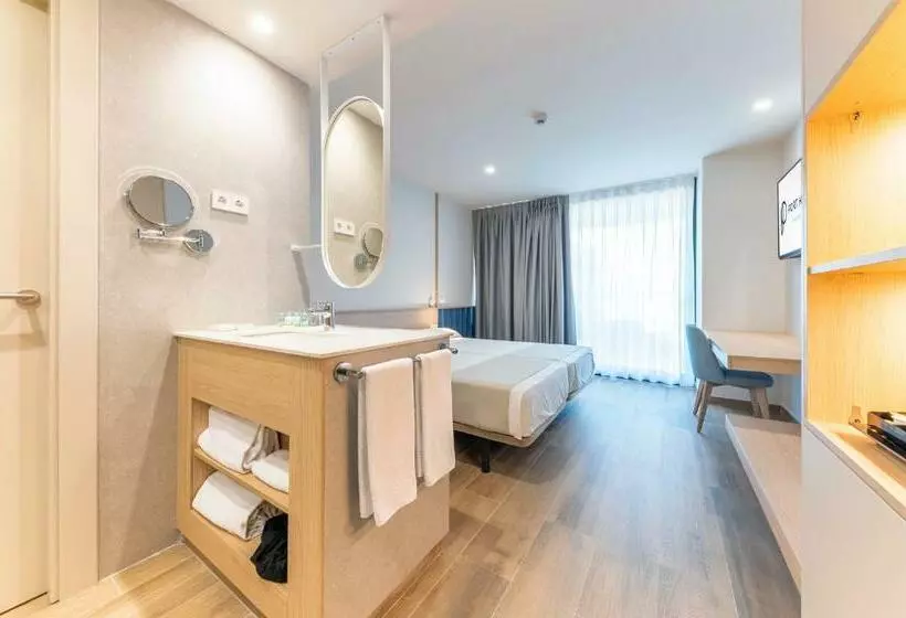 Standard-huone Terassi, Port Alicante City & Beach