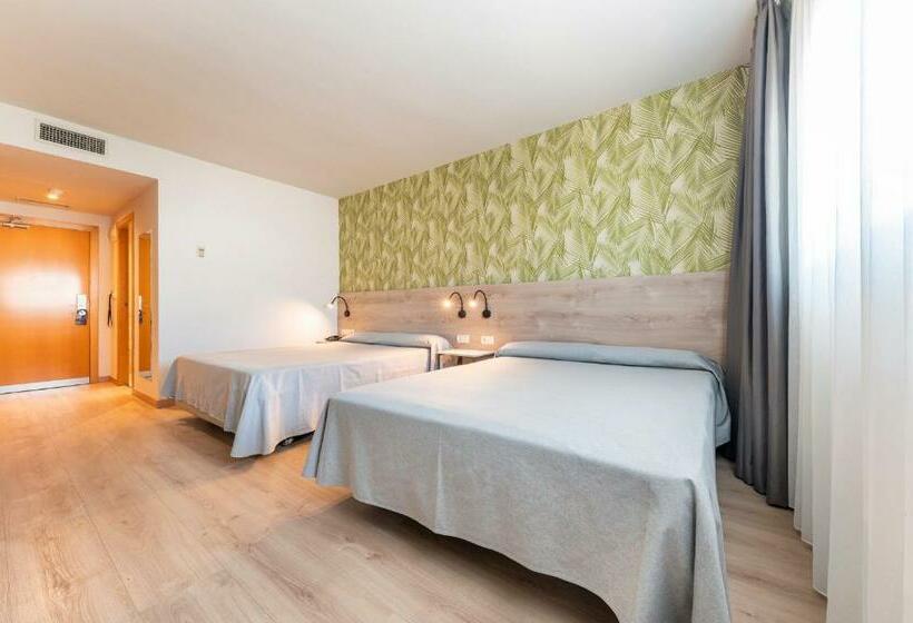 Семейный Номер, Port Alicante City & Beach