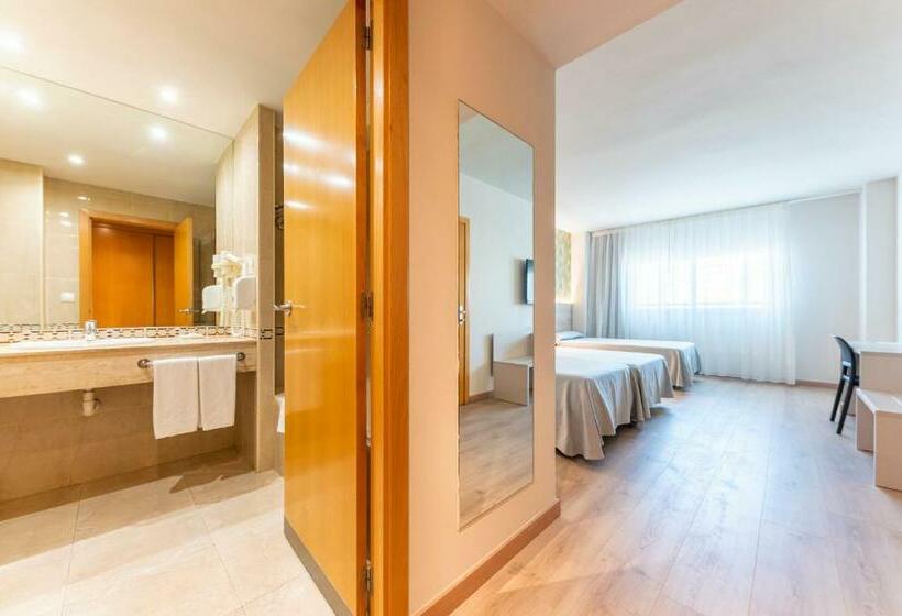 Семейный Номер, Port Alicante City & Beach