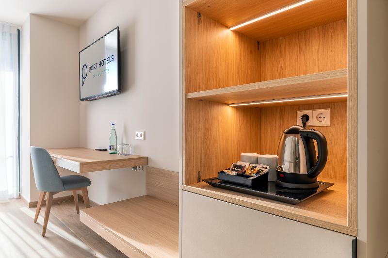 Номер Стандарт, Port Alicante City & Beach