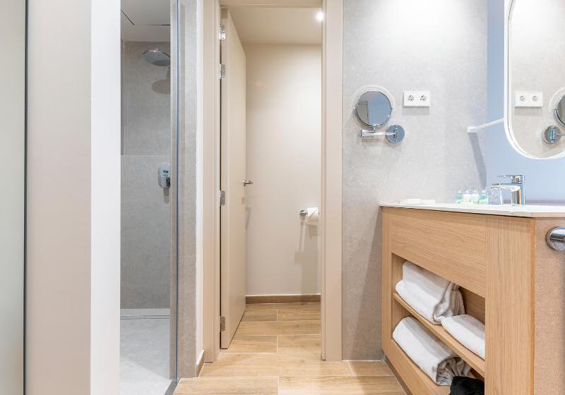 Номер Стандарт, Port Alicante City & Beach