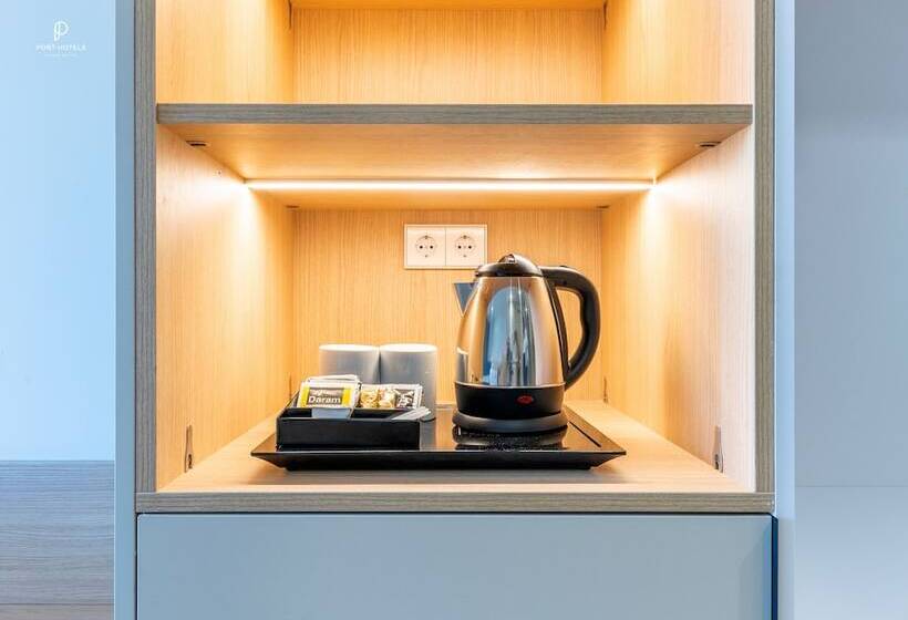 Номер Стандарт, Port Alicante City & Beach