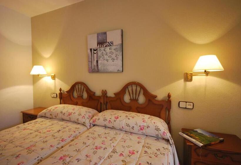 غرفة قياسية مزوَّدة بشُرفة, Principado De Europa