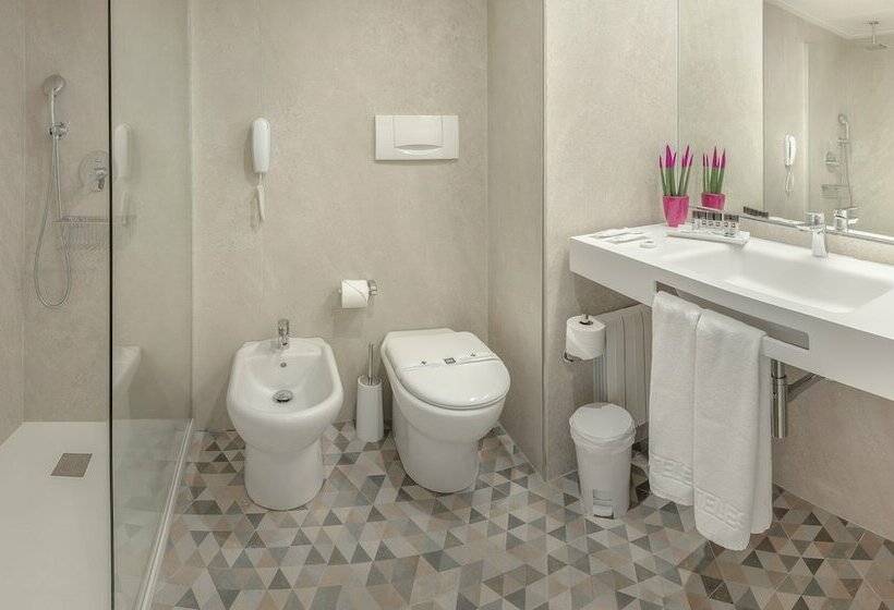 غرفة قياسية مطلة على المدينة, Rh Corona del Mar 4* Sup