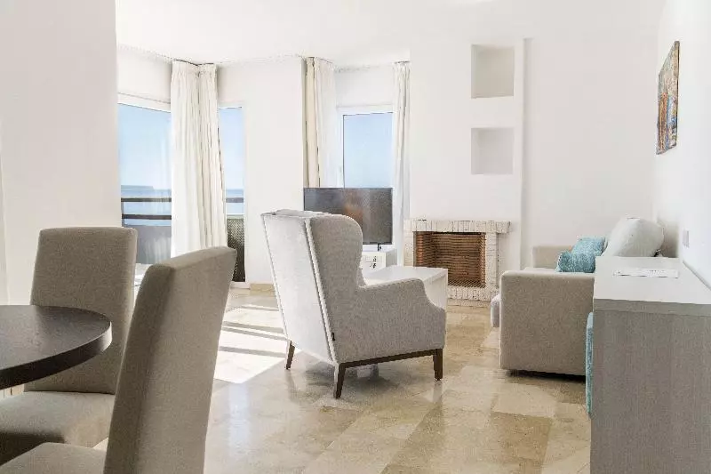 Suite 2 Camere da Letto, Roc Illetas & Spa