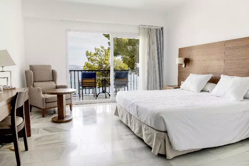 Camera Standard Vista Mare, Roc Illetas & Spa