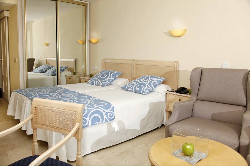 스탠다드 룸, Roc Illetas & Spa