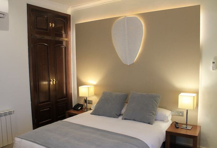 스탠다드 룸, Mirador De La Franca