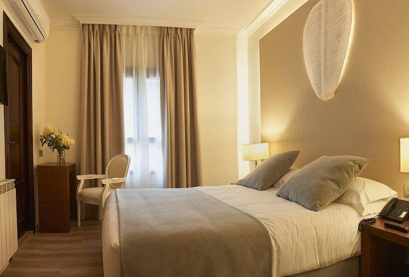 스탠다드 룸, Mirador De La Franca