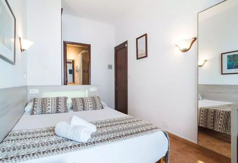 Standard Einzelzimmer mit Balkon, Ses Puntetes