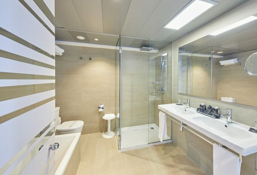 غرفة قياسية, Bg Tonga Tower