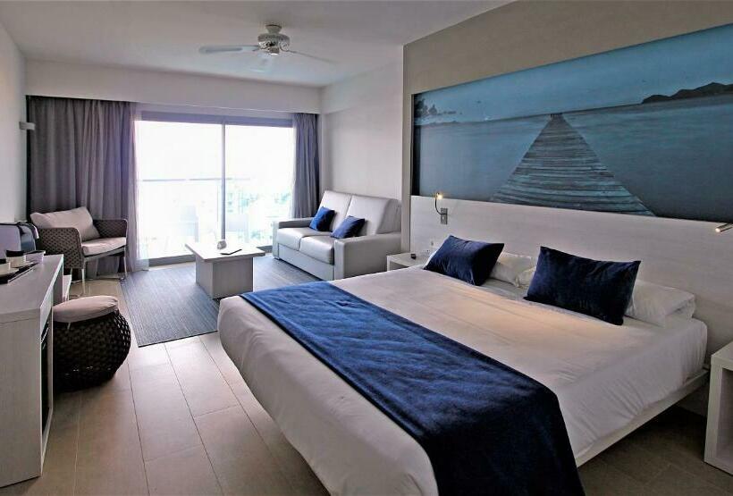 جناح جونيور مطلّ علي البحر, Bg Tonga Tower