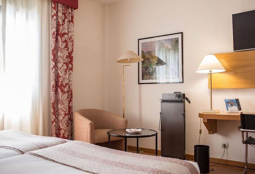 اتاق استاندارد, Vegas Altas