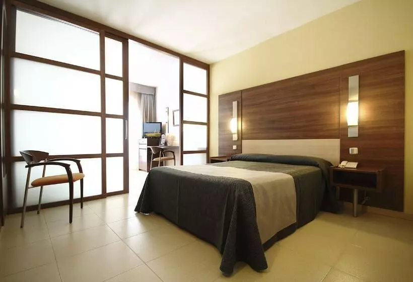 اتاق استاندارد, Aqua Hotel Aquamarina & Spa