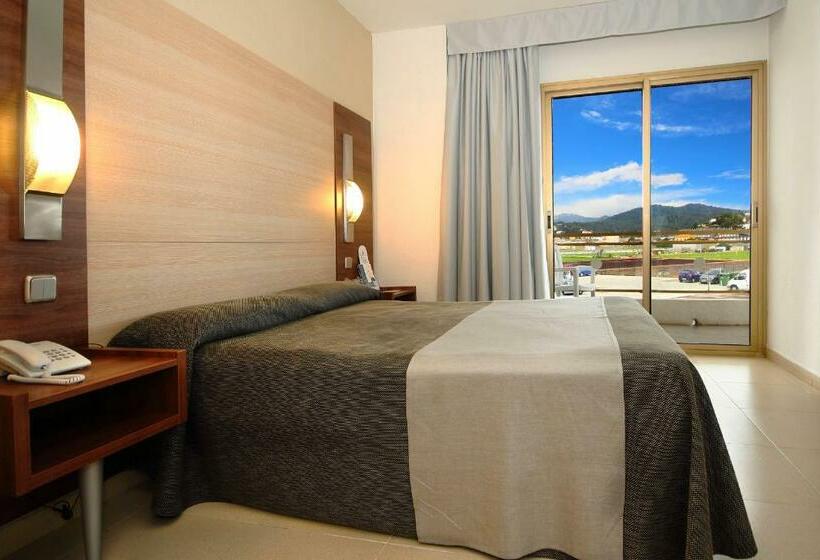 Семейный Номер, Aqua Hotel Aquamarina & Spa