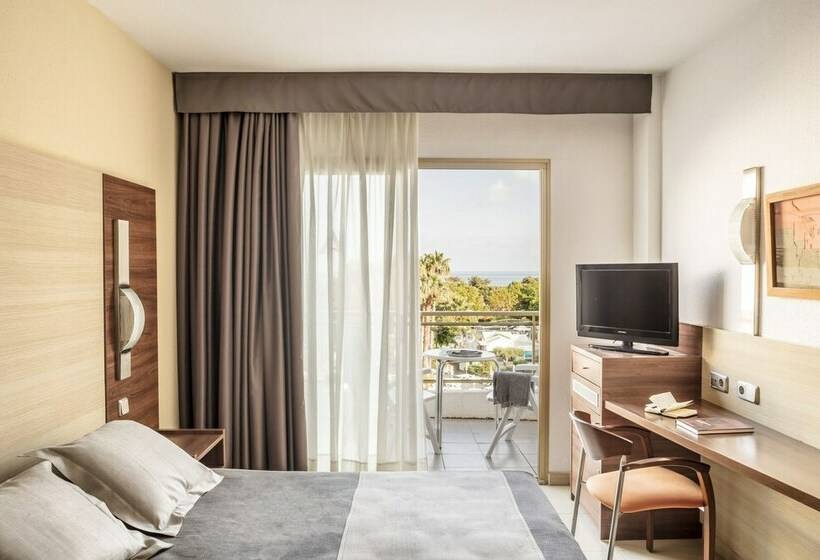 标准间, Aqua Hotel Aquamarina & Spa