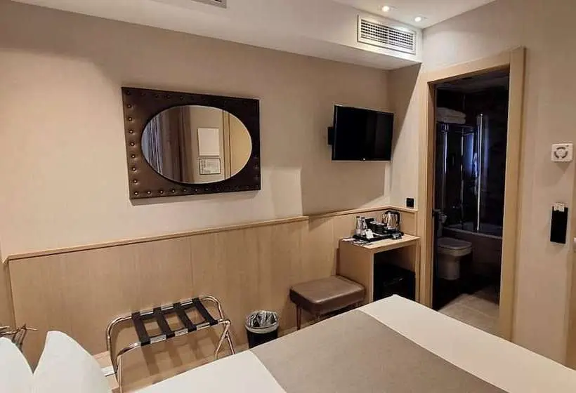 اتاق استاندارد یک نفره, Gran Hotel Barcino 4* Sup