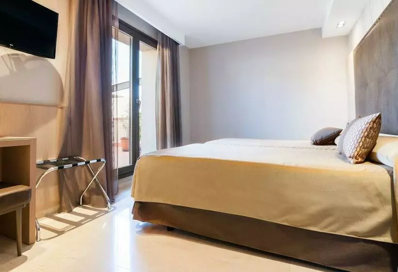 Standard-huone, Gran Hotel Barcino 4*Sup