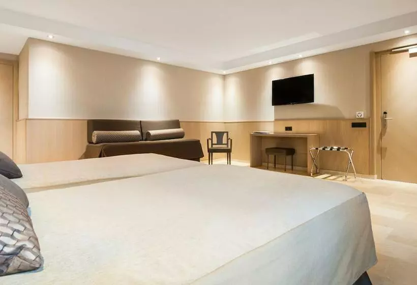 Standard-huone, Gran Hotel Barcino 4*Sup
