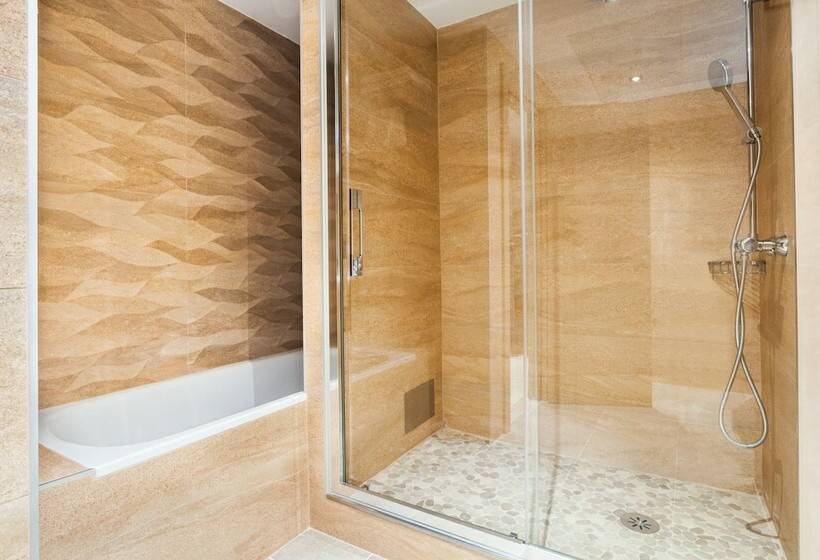 اتاق استاندارد, Gran Hotel Barcino