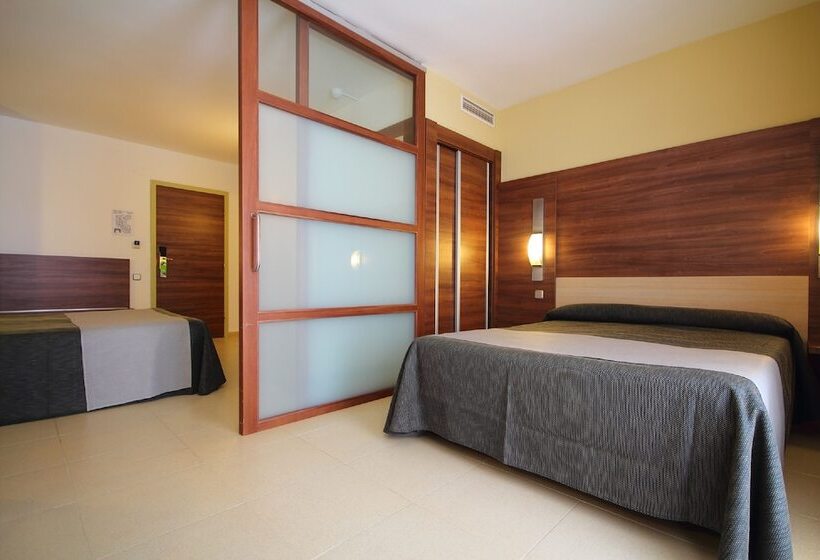 Семейный Номер, Aqua Hotel Aquamarina & Spa