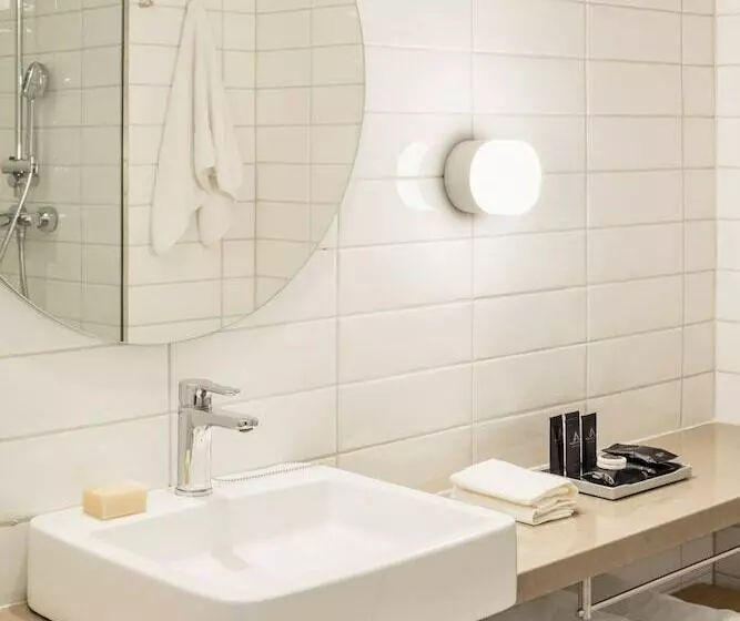 اتاق استاندارد سه نفره, Aqua Hotel Silhouette & Spa   Adults Only