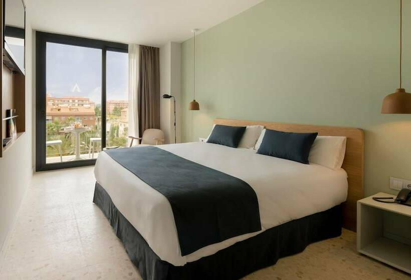 高级三人间, Aqua Hotel Silhouette & Spa   Adults Only