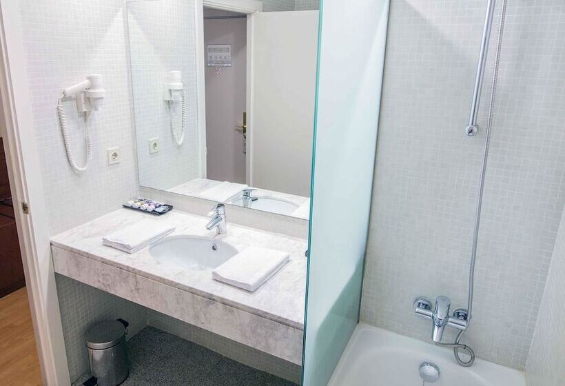 Номер Стандарт, Augusta Barcelona Valles