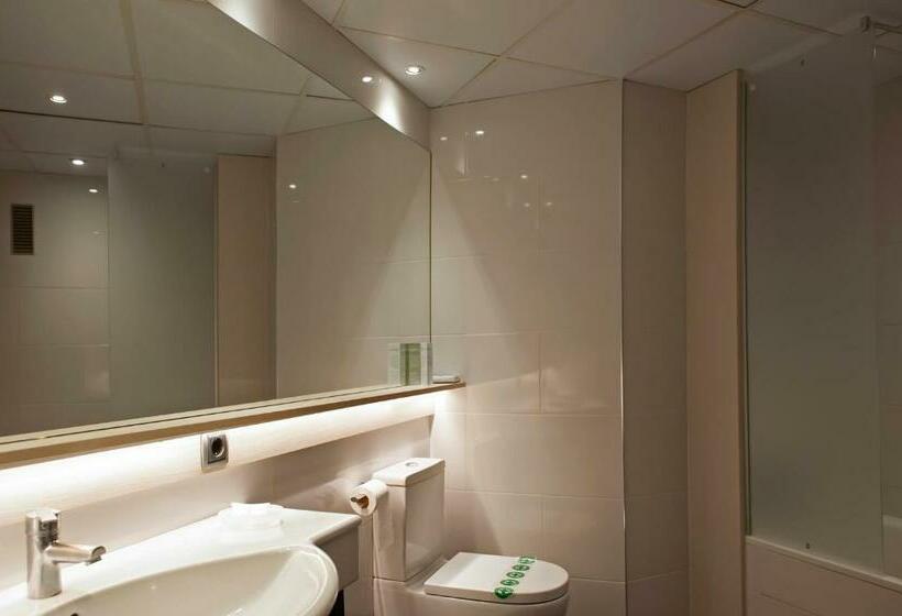 스탠다드 룸, Bernat II  4* Sup