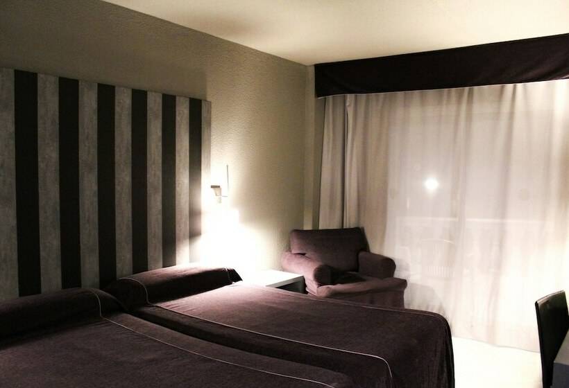 Номер Стандарт, Bernat II  4* Sup