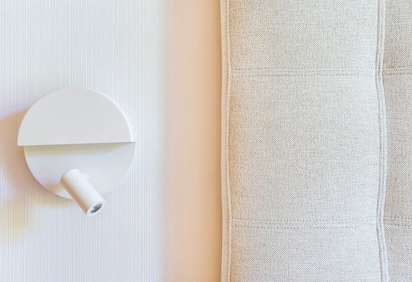 اتاق استاندارد یک نفره, Caledonian