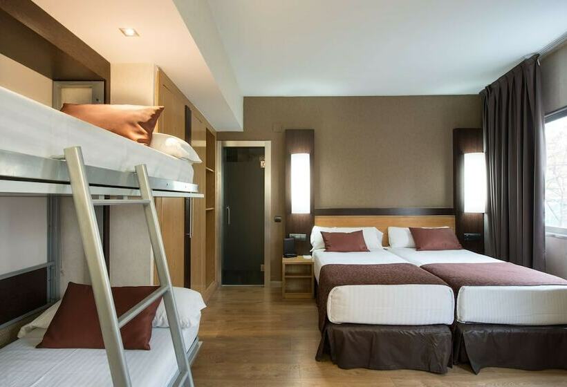 Семейный Номер Премиум, Catalonia Atenas