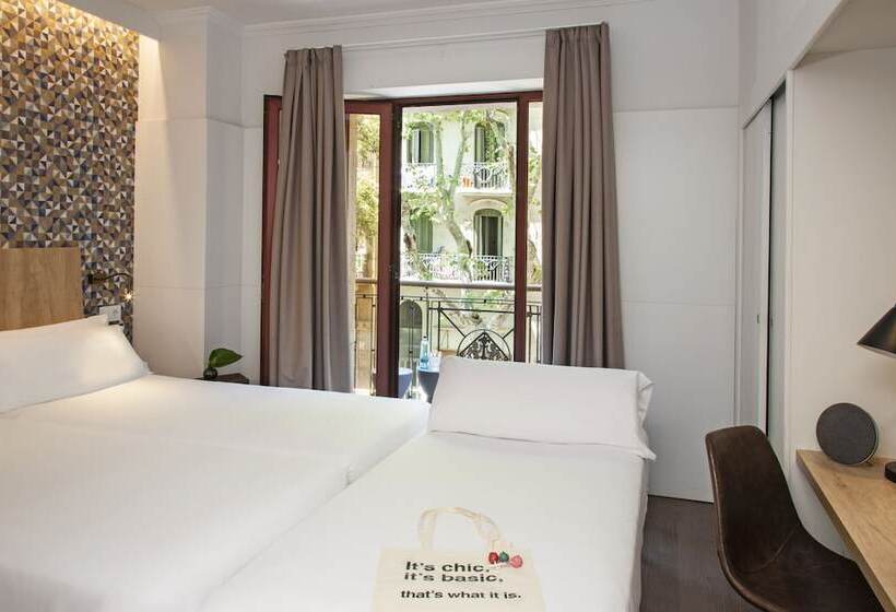 Номер Стандарт Трехместный, Chic & Basic Velvet